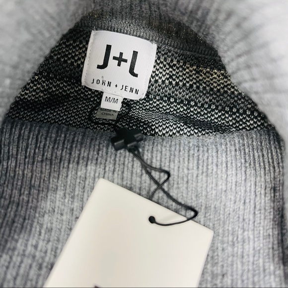 JOHN & JENN | GREY & BLACK TURTLENECK - M - Picture 10 of 15